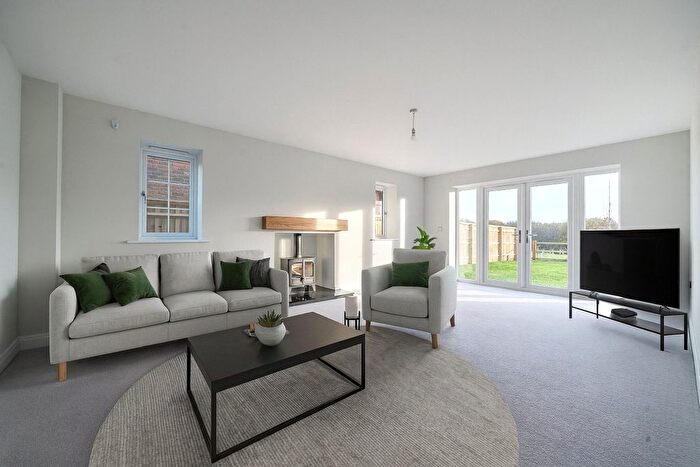 4 Bedroom Detached House For Sale In Bowbrook Copse, Monk Sherborne Road, Charter Alley, Hampshire, RG26