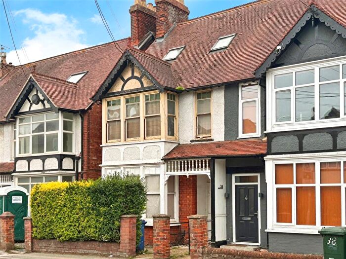 4 Bedroom Apartment For Sale In London Road, Bicester, Oxfordshire, OX26