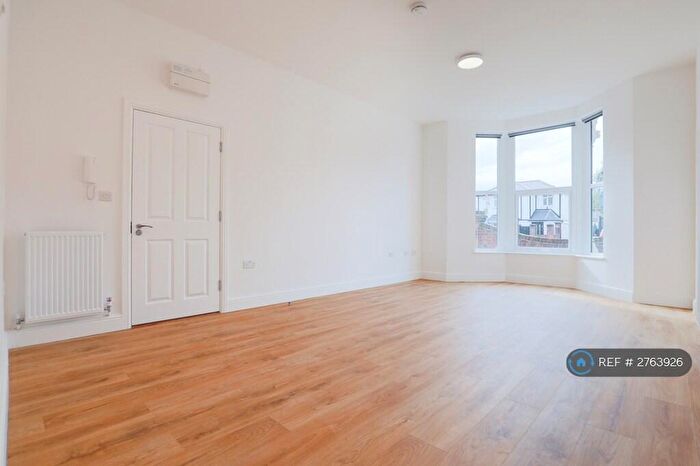 1 Bedroom Flat To Rent In Footscray Road, London, SE9