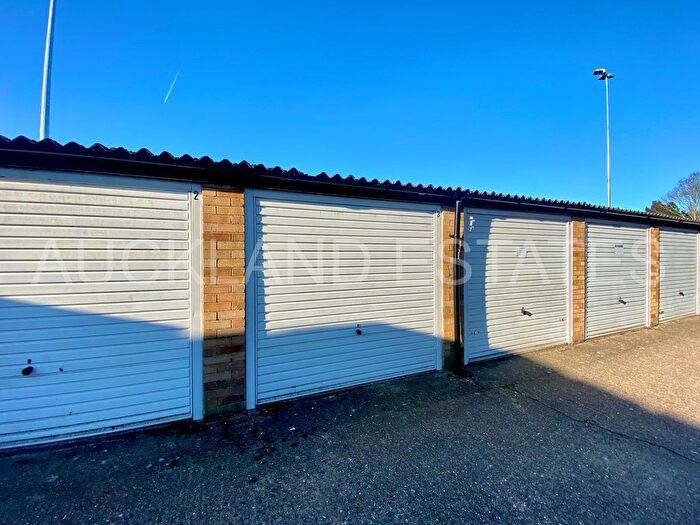Garage / Parking To Rent In Parkside, High Street, Potters Bar, EN6