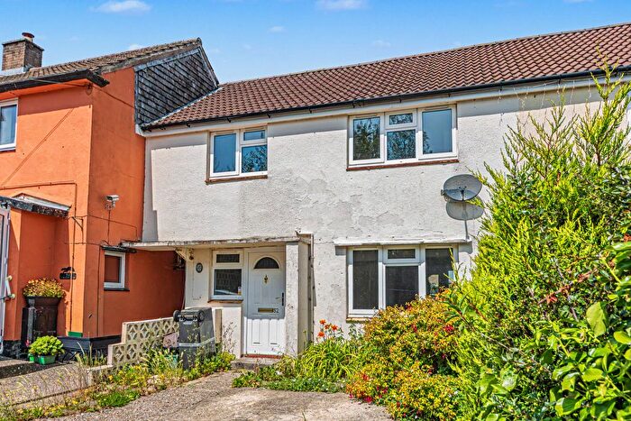 3 Bedroom Terraced House For Sale In Southmead Crescent, Crewkerne, TA18
