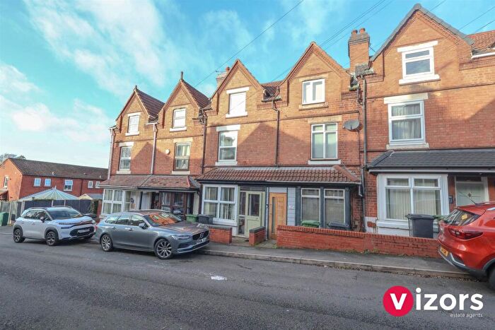 3 Bedroom Terraced House For Sale In Melen Street, Redditch, B97