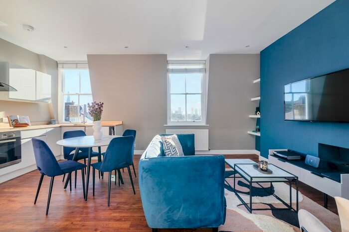 2 Bedroom Flat To Rent In Strand, Covent Garden, WC2R