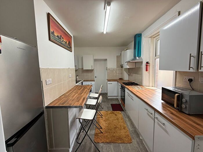 4 Bedroom Property To Rent In Sidney Grove, Newcastle Upon Tyne, NE4