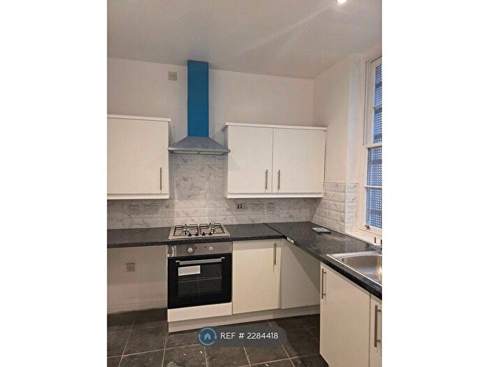 3 Bedroom Semi-detached House To Rent In Oakhouse Park, Walton, Liverpool, L9