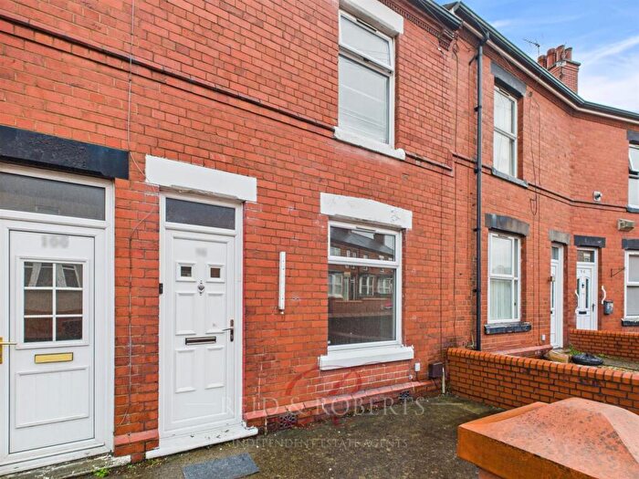 2 Bedroom Terraced House For Sale In Smithfield Road, Wrexham, LL13