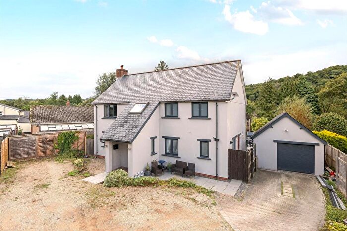 4 Bedroom Detached House For Sale In Cove, Tiverton, EX16