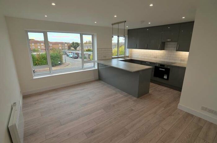 1 Bedroom House To Rent In Hatherley Road, Sidcup, DA14