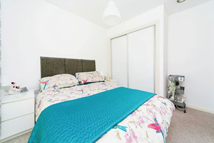 1 Bedroom Flat For Sale In Mann Island, Liverpool, Merseyside, L3