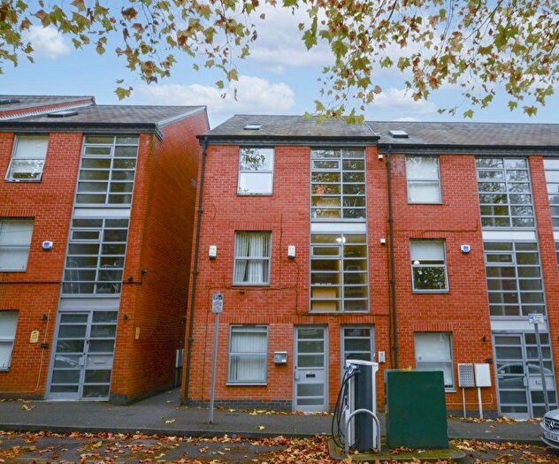 Studio To Rent In North Sherwood Street, Nottingham, NG1