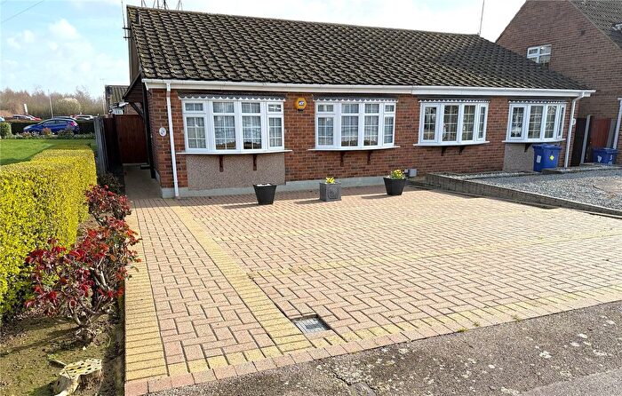 2 Bedroom Bungalow For Sale In Somerset Road, Linford, Stanford-Le-Hope, Essex, SS17