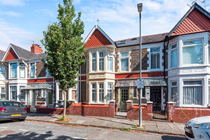 4 Bedroom Terraced House For Sale In Inglefield Avenue, Cardiff, CF14
