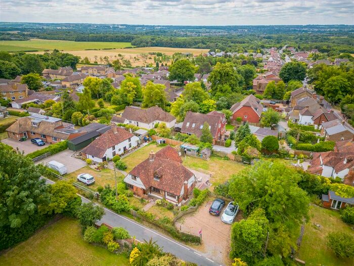 4 Bedroom Detached House For Sale In Pilgrims Way, Detling, Maidstone, ME14