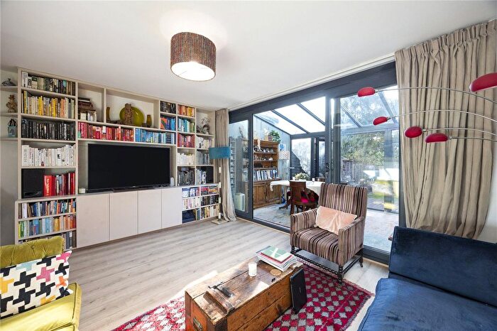 3 Bedroom Terraced House For Sale In Arnal Crescent, London, SW18