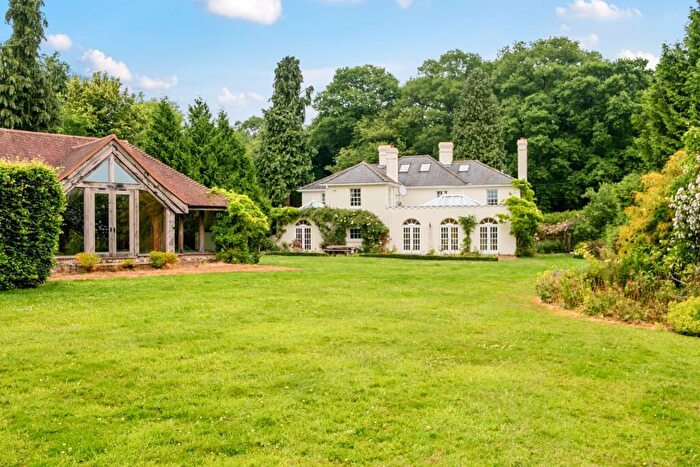 5 Bedroom Detached House To Rent In Highmoor Cross, RG9