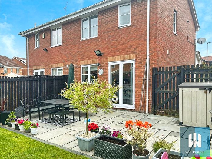 3 Bedroom Semi-Detached House For Sale In Hebble Oval, South Elmsall, Pontefract, West Yorkshire, WF9