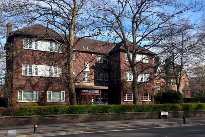 1 Bedroom Flat To Rent In Wilmslow Road, Manchester, M20