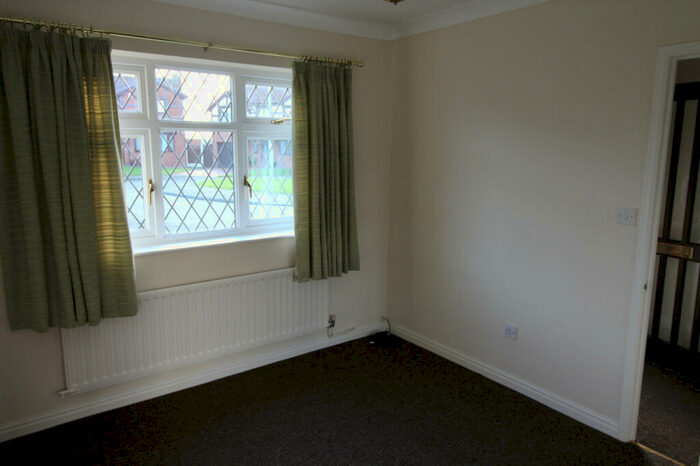 2 Bedroom Bungalow To Rent In Hammond Court, Rhyl, Denbighshire, LL18
