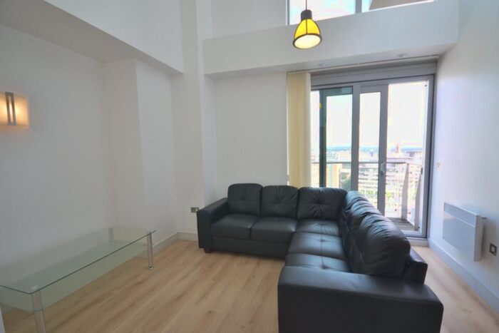 2 Bedroom Terraced House To Rent In Highbury New Park, London, N5