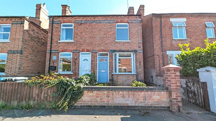 2 Bedroom Semi-Detached House For Sale In Victoria Street, Radcliffe-on-Trent, Nottingham, Nottinghamshire, NG12