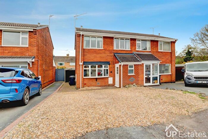 3 Bedroom Detached House For Sale In Burnaby Close, Polar Farm, Nuneaton, CV10