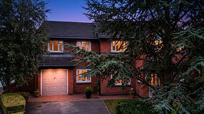 4 Bedroom Detached House For Sale In Ambleside Road, Allerton., L18