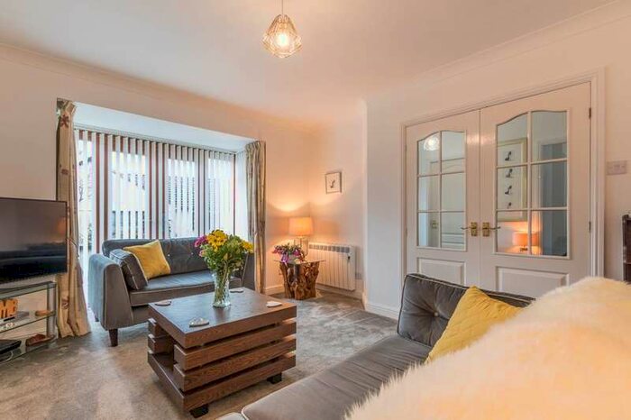 2 Bedroom Detached Bungalow For Sale In 10 The Ashes, Milnthorpe, LA7