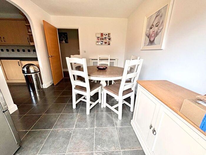 4 Bedroom Detached House For Sale In Victory Avenue, Bradwell, Great Yarmouth, NR31
