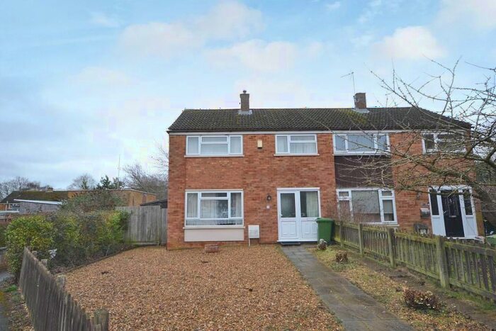 3 Bedroom Semi-Detached House To Rent In Middlesex Drive, Bletchley, Milton Keynes, MK3