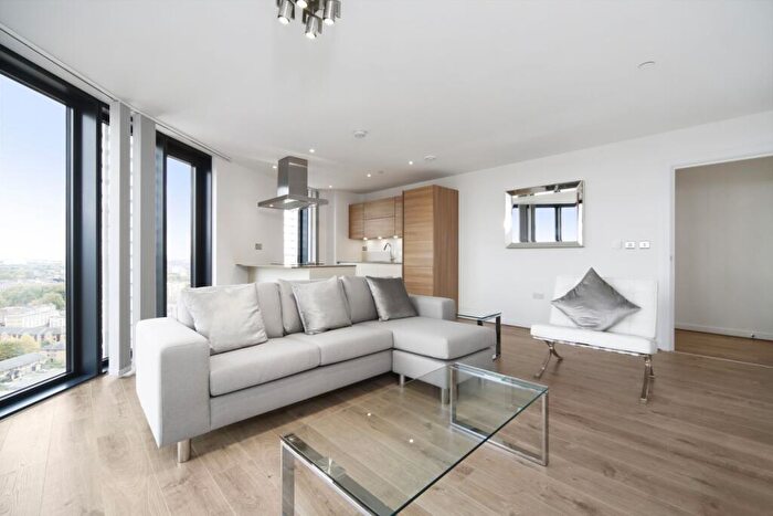 2 Bedroom Apartment To Rent In Unex Tower, London, E15