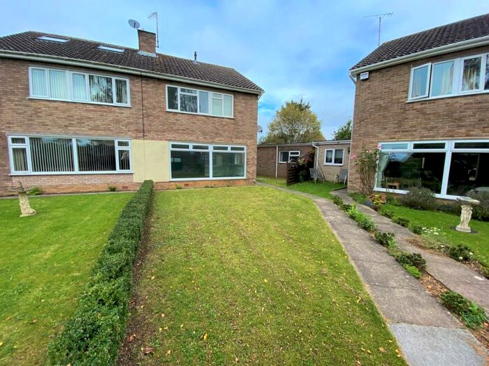 3 Bedroom Semi-Detached House To Rent In Albemarle Gate, Cheltenham, GL50