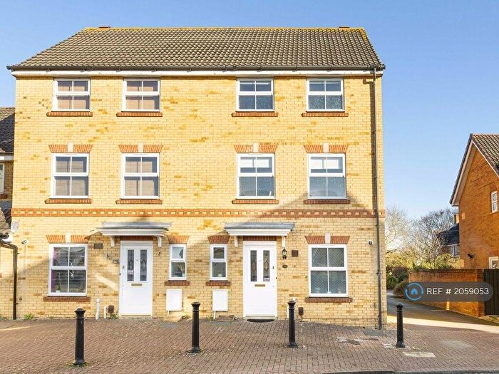 4 Bedroom End Of Terrace House To Rent In Crystal Way, Bradley Stoke, Bristol, BS32