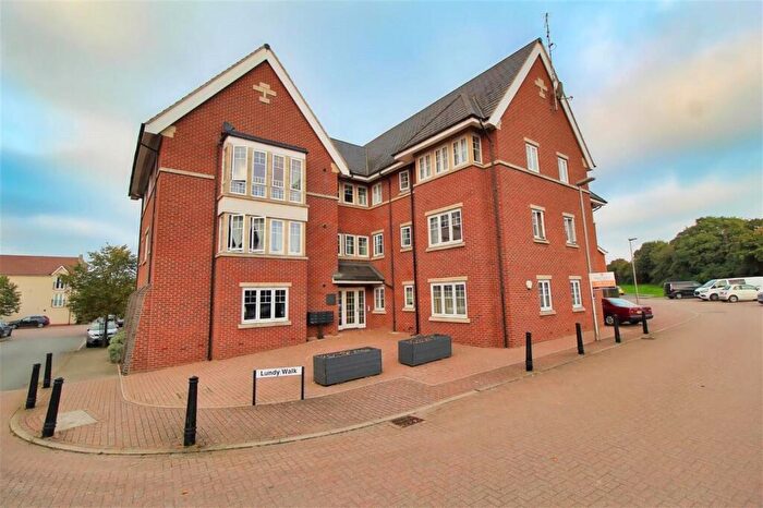 2 Bedroom Flat To Rent In Lundy Walk, Newton Leys, Bletchley, MK3
