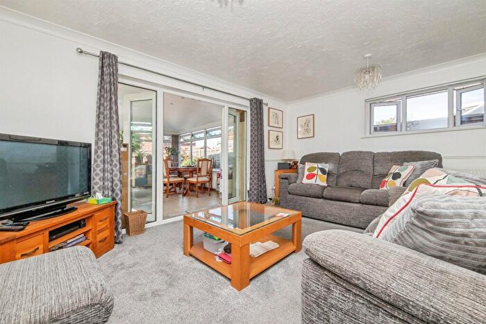 3 Bedroom Detached Bungalow For Sale In Holmwood Close, Clacton-On-Sea, CO16