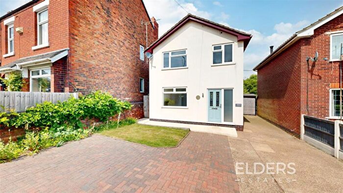 3 Bedroom Detached House For Sale In Belper Road, Stanley Common, DE7