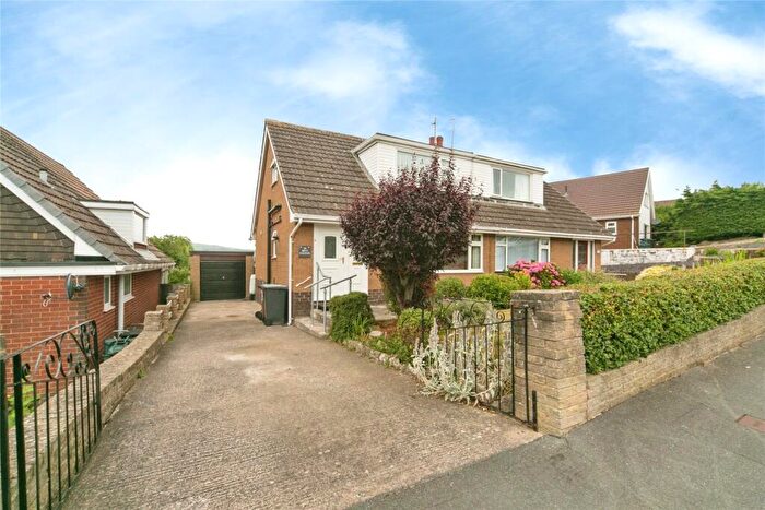 3 Bedroom Bungalow For Sale In Narrow Lane, Llandudno Junction, Conwy, LL31