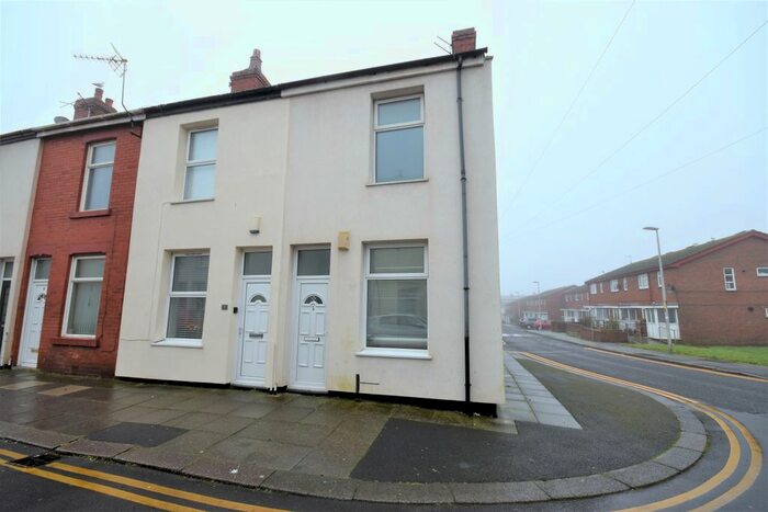 2 Bedroom End Of Terrace House To Rent In Harrison Street, Blackpool, FY1