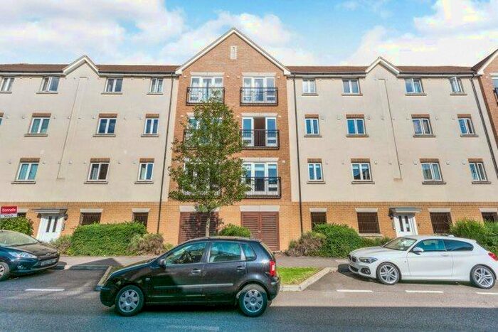 2 Bedroom Flat To Rent In Sheep Way, Milton Keynes, MK14