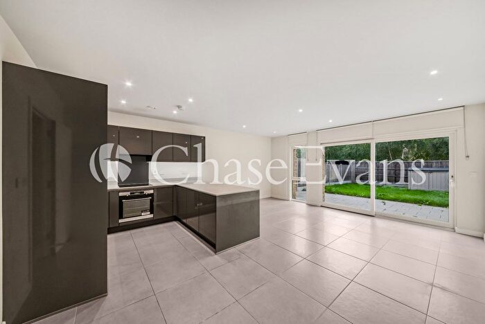 3 Bedroom Detached House To Rent In Vinca Mews, Millbrook Park, Barnet, London, NW7