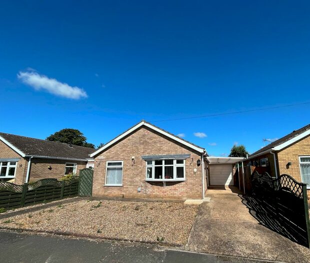 2 Bedroom Detached Bungalow For Sale In Bishops Road, Leasingham, Sleaford, NG34