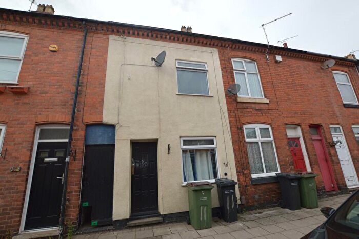 2 Bedroom Terraced House To Rent In Station Street, Wigston, LE18