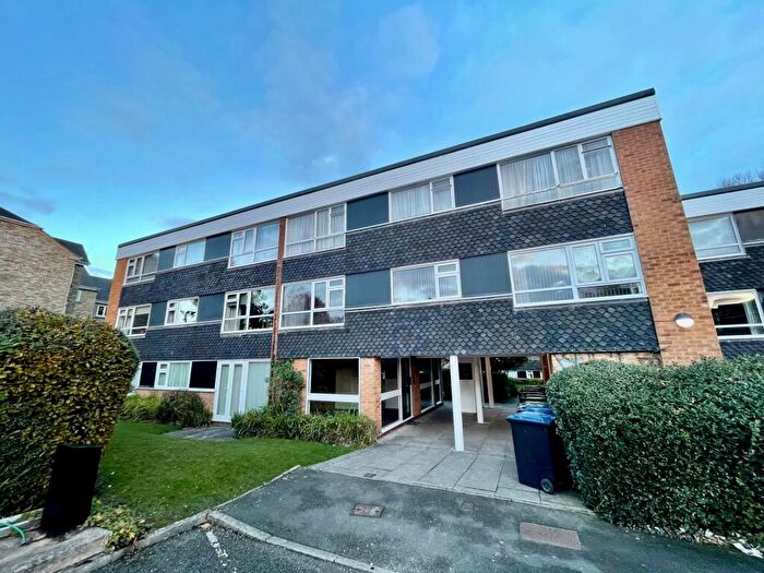 2 Bedroom Flat To Rent In Selly Wick Drive, Selly Oak, B29