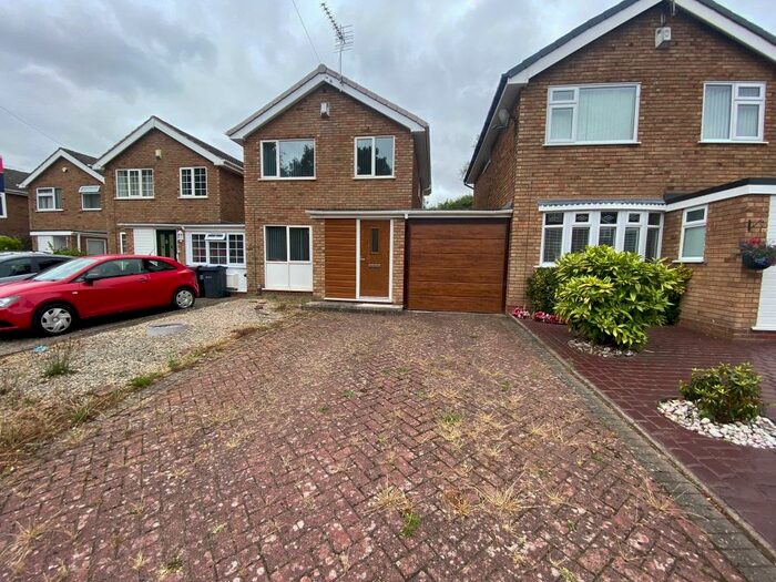3 Bedroom House To Rent In Wentworth Way, Birmingham, B32