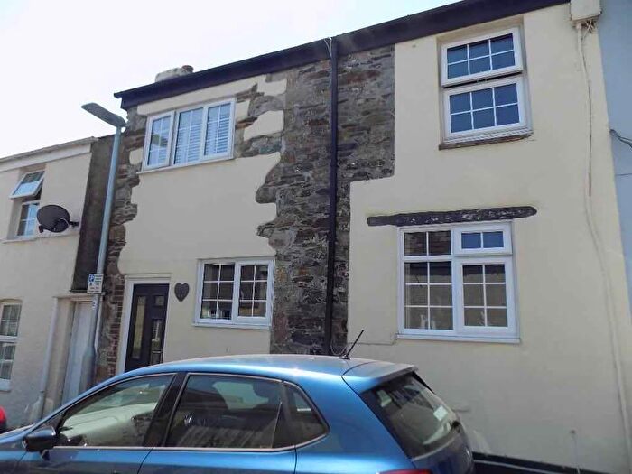 2 Bedroom End Of Terrace House For Sale In Clare Street, Ivybridge, Devon, PL21