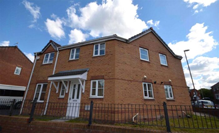 3 Bedroom Detached House To Rent In Everside Drive, Cheetwood, Manchester, Manchester, M8