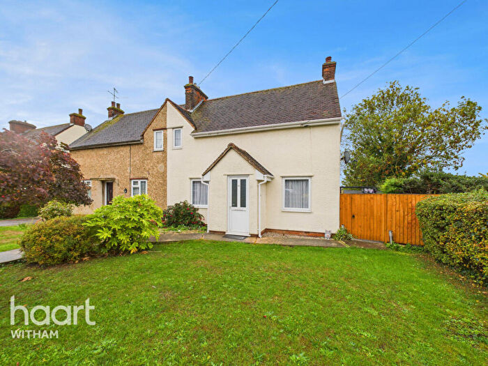 2 Bedroom Semi-Detached House For Sale In Church Road, Witham, CM8
