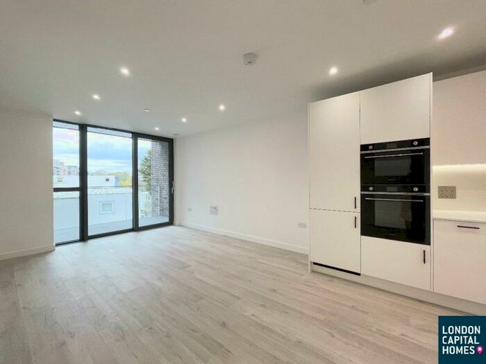 1 Bedroom Apartment To Rent In Willowbrook House Coster Avenue London, N4