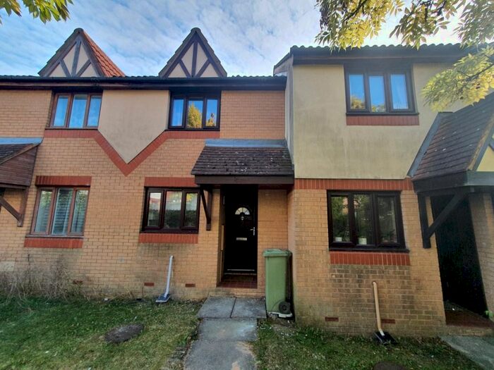 2 Bedroom Terraced House To Rent In Trentishoe Crescent, Furzton, Milton Keynes, MK4