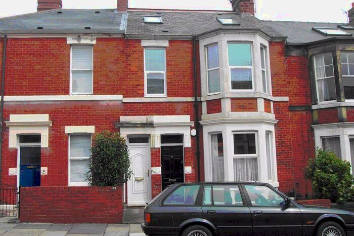 4 Bedroom Flat To Rent In Shortridge Terrace, Jesmond, Newcastle Upon Tyne, NE2