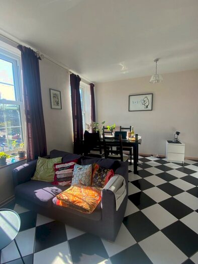 1 Bedroom Apartment To Rent In George Row London, SE16